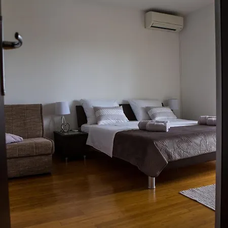 Open Space With Sea View Apartman *